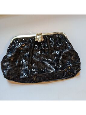Vintage 1980s WHITING & DAVIS black mesh metal Evening Bag